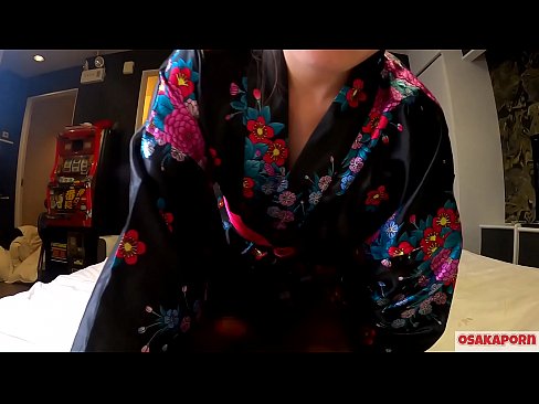 ❤️ Vajza e re cosplay pëlqen seksin deri në orgazmë me një shiringë në një kalorës dhe një blowjob. Vajzë aziatike me pidhi leshtore dhe cica të bukura me kostum tradicional japonez në video amatore që tregon masturbim me lodra qij. Sakura 3 OSAKAPORN. ️ Kurrëza në sq.aircoolershop.top ❌